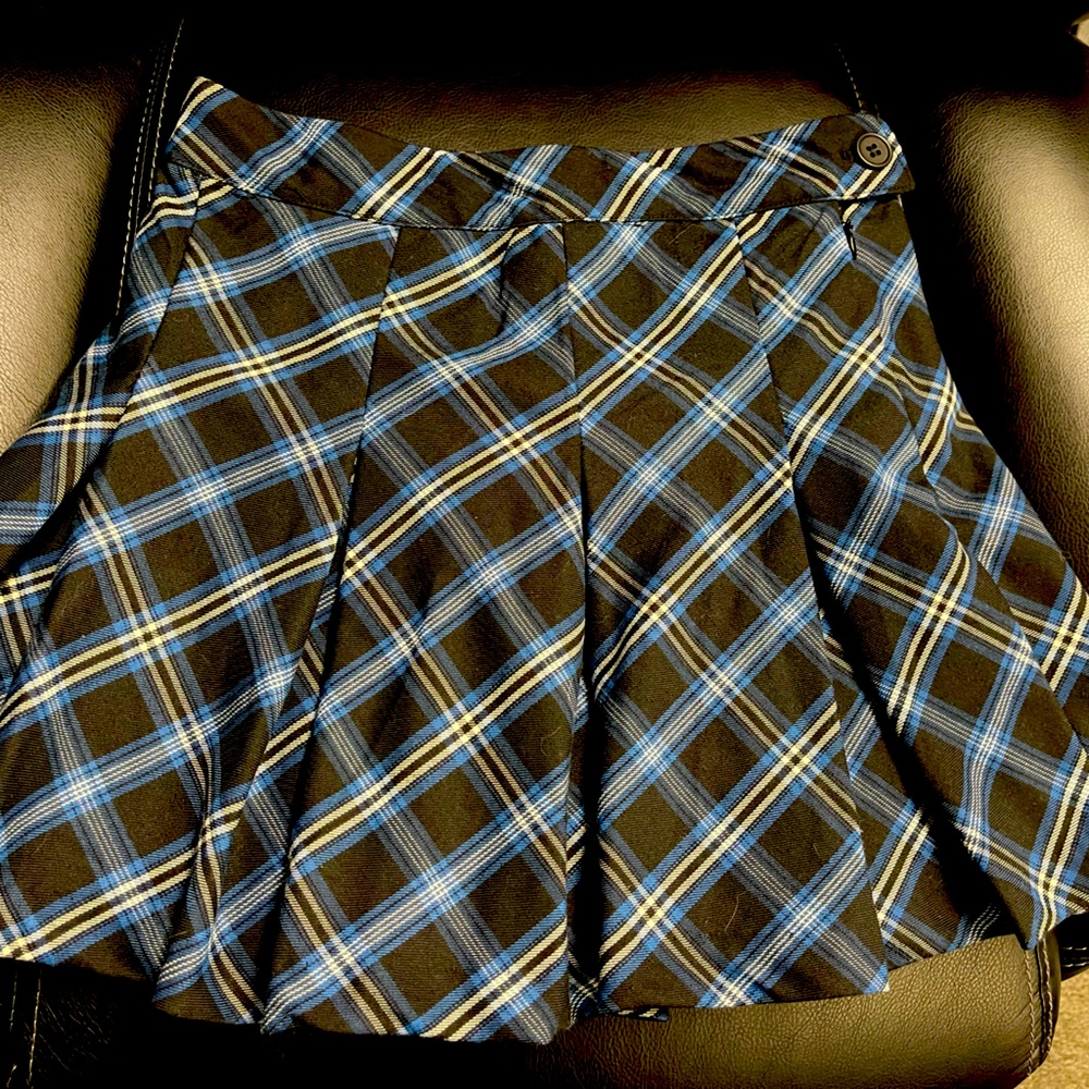 Pleated mini skirt. Worn once.